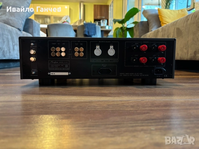 Accuphase Е-211 Аудиофилски усилвател,снабден с допълнителен вход с платка Accuphase LINE-10, снимка 5 - Ресийвъри, усилватели, смесителни пултове - 54268826
