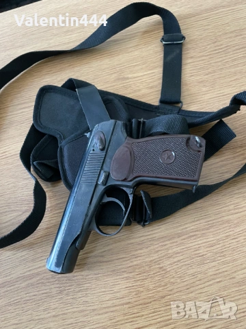 ПИСТОЛЕТ „МАКАРОВ“ -ДЕАКТИВИРАН/ОБЕЗОПАСЕН., снимка 6 - Бойно оръжие - 54326507