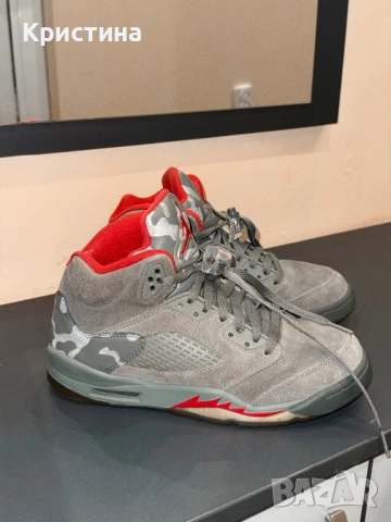 Jordan 5 кецове 