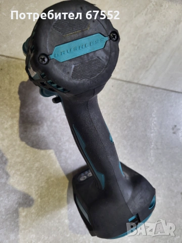 Безчетков гайковерт Makita DTW300. Само тяло и цената е крайна!, снимка 8 - Други инструменти - 53446472