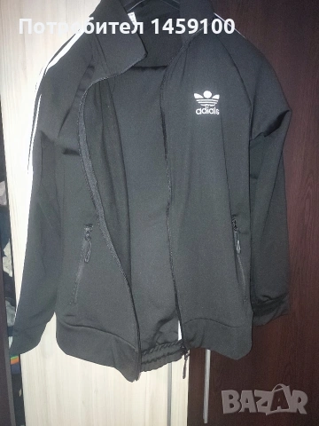 чисто нов екип Адидас , снимка 2 - Спортни дрехи, екипи - 54361921