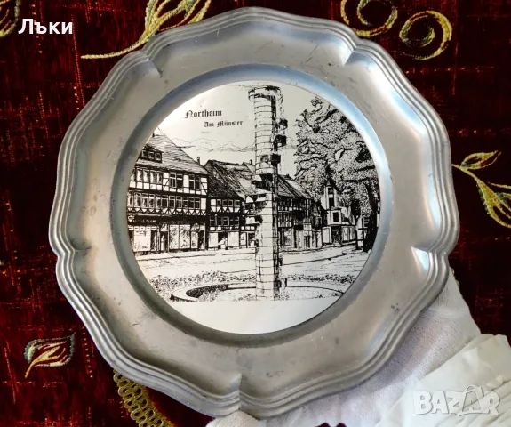 Калаена чиния,пано с литография Църква в Нортхайм. 