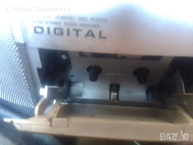 радио касетофон и CD player ProTech, снимка 5 - Радиокасетофони, транзистори - 55273877