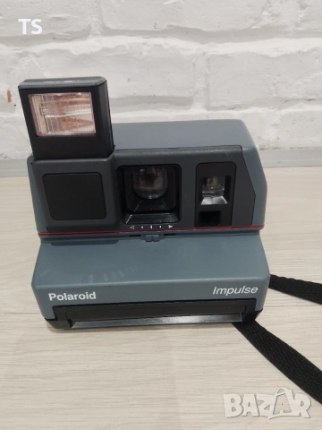 Polaroid Impulse апарат за моментални снимки