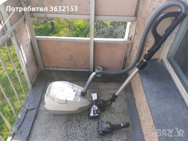 Прахосмукачка Ровента безшумна 65 децибела 