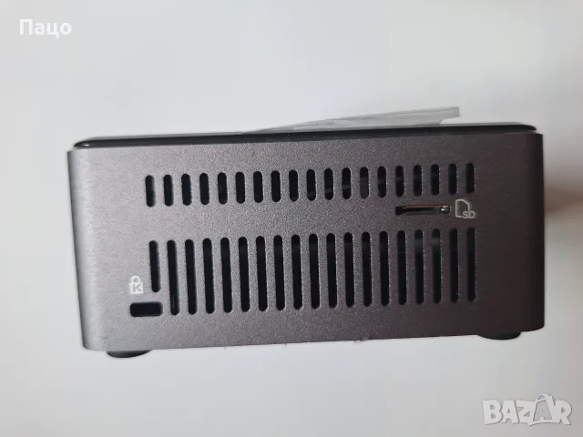 Компютър Intel NUC 7I5BNH   Intel Core i5-7260U, снимка 14 - За дома - 55381795