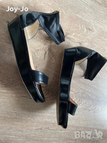 Emporia Armani; номер 38