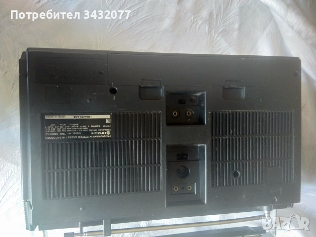 Радио касетофон Хитачи, снимка 4 - Радиокасетофони, транзистори - 55069893