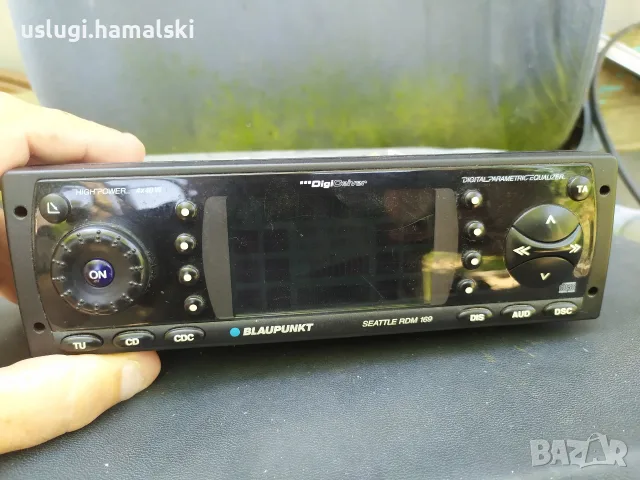 Blaupunkt Радио/CD Player за кола, снимка 2 - MP3 и MP4 плеъри - 55330561