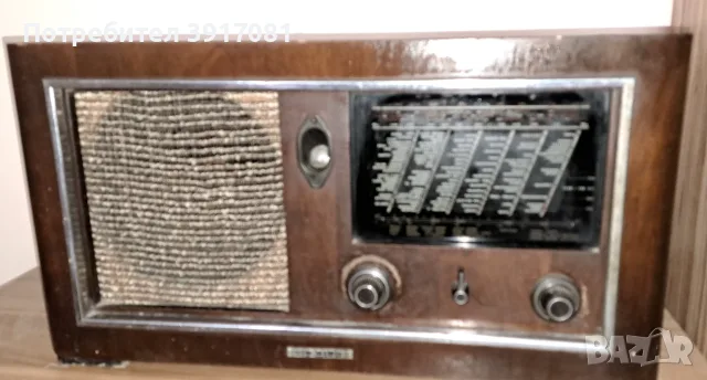 Ретро лампов редиоприемник Braun 1940г.