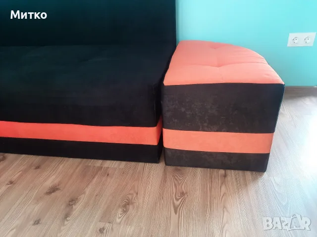 Диван за хол с подвижна табуретка, снимка 4 - Дивани и мека мебел - 55664337