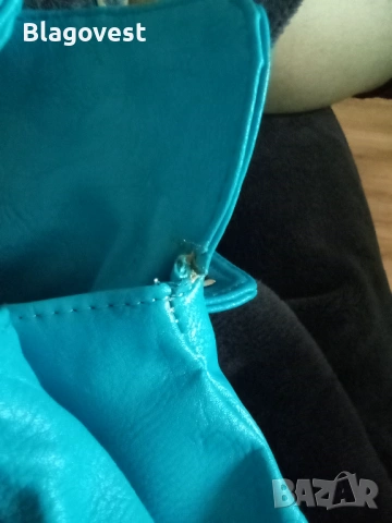 Дамска чанта, снимка 6 - Чанти - 54035768