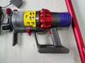 Dyson V10 - пълен комплект, снимка 2