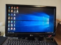 Надежден 19" монитор LG FLATRON W1943SS – Идеален за офис и раб, снимка 1