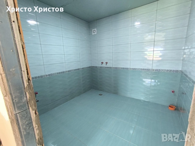 🔨 ПРОФЕСИОНАЛНО ЛЕПЕНЕ НА ПЛОЧКИ | БАНИ ДО КЛЮЧ, снимка 15 - Ремонти на баня - 48917149