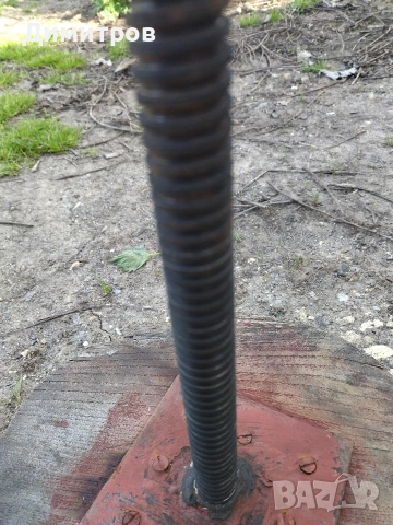 Винт за въртящ стол, снимка 2 - Столове - 54224084