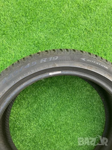 Всесезонна гума Pirelli Cinturato 225/45/R19, снимка 4 - Гуми и джанти - 55673077