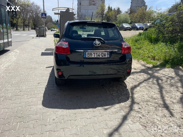 Toyota Auris 2000 DISEL, снимка 6 - Автомобили и джипове - 54228980
