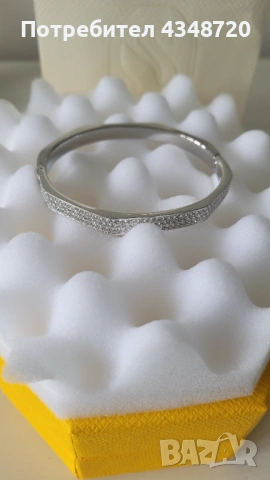 Нова оригинална гривна Swarovski Dextera, снимка 10 - Гривни - 54410770