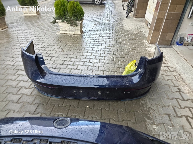 предна и задна броня bmw i7 G70, снимка 2 - Части - 54666558