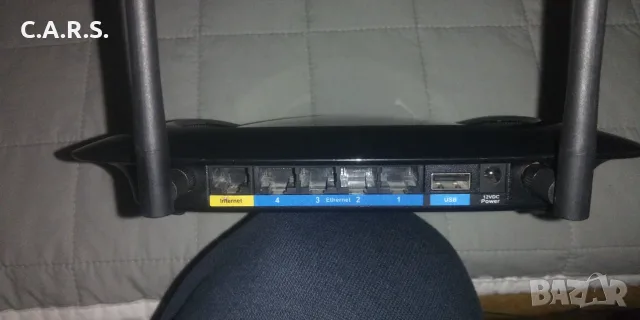 Wi-Fi Рутер Linksys WRT160NL 300 Mbit/s с USB, снимка 3 - Рутери - 55527401