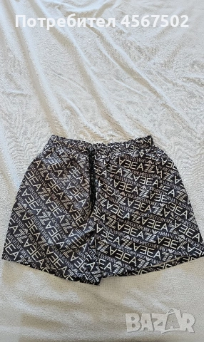 Чисто нови плажни панталонки Armani 
