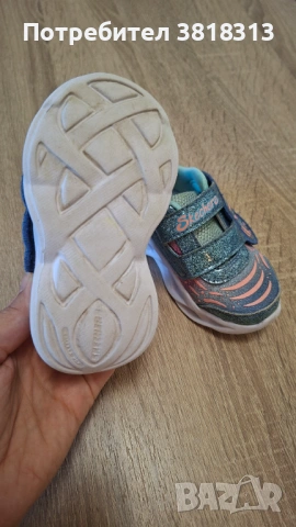 Оригинални светещи детски маратонки Skechers, размер 21, снимка 2 - Детски маратонки - 54518793