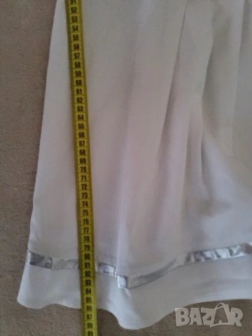 Бяла лятна рокля р-р 40, снимка 2 - Рокли - 54369096
