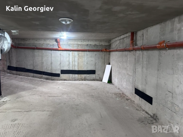 Гараж под наем в идеален център, снимка 4 - Гаражи и паркоместа - 54352272
