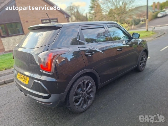 на части Ssangyong tivoli ELX 1.6 e xdi 2016г, снимка 4 - Автомобили и джипове - 54670364