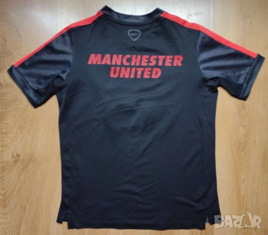 Manchester United / Nike / детска футболна тениска Манчестър Юнайтед , снимка 2 - Детски тениски и потници - 54571739