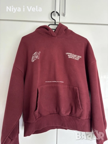 Червено худи Bershka