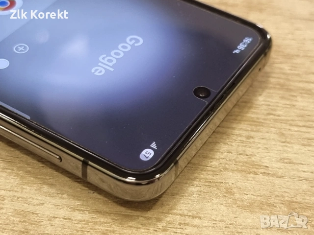 Samsung Z Flip 5  256GB, снимка 12 - Samsung - 54473128