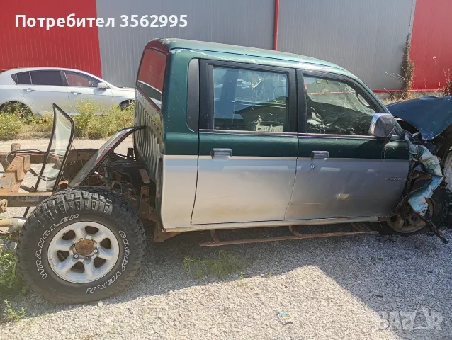 Мицубиши L200 бензин на части, снимка 3 - Автомобили и джипове - 55351202