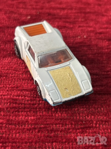 ретро играчка е модел Matchbox Superfast De Tomaso Pantera от 1975, снимка 2 - Колекции - 55346289