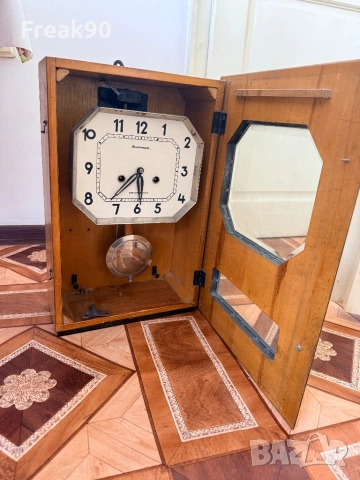 Старомоден стенен часовник, снимка 3 - Стенни часовници - 54490108