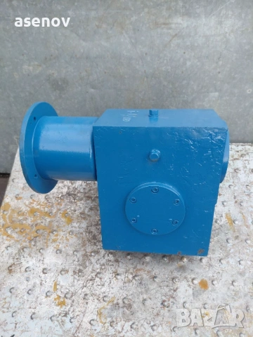 червячен редуктор, снимка 2 - Електродвигатели - 54362603