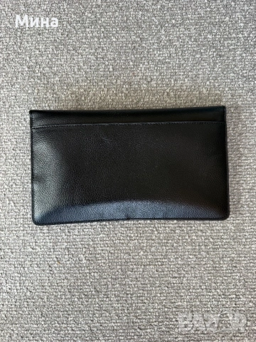 Черна чанта тип клъч DKNY, снимка 8 - Чанти - 51596463