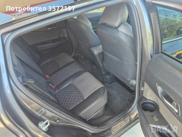 Toyota C-HR 2.0 Hybrid, снимка 8 - Автомобили и джипове - 54369105