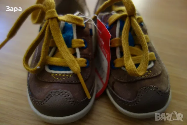 нови кожени обувки Clarks, 18.5ти номер, снимка 4 - Бебешки обувки - 55476922