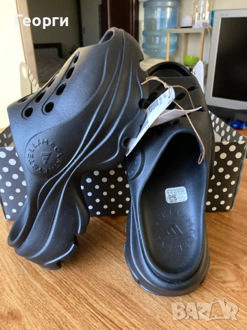 Оригинални дамски чехли Adidas, снимка 10 - Чехли - 54978126