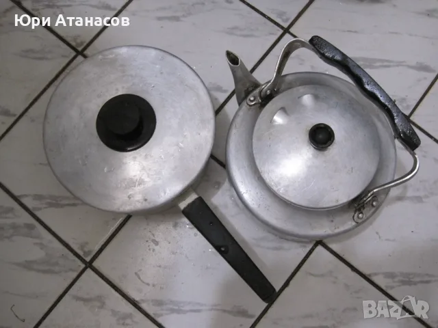 Чайник и касерола с дръжка