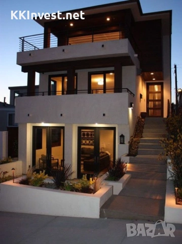 Продава - Триеражна къща в с. Гецово 