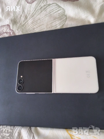 Samsung Z flip7 FE