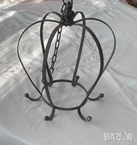 Желязна корона* За декорация в градината/ балкона