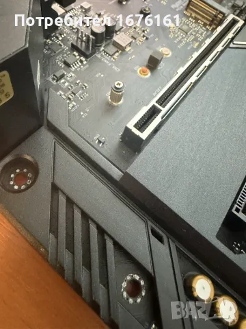 Asrock X570 Taichi Razer Edition, снимка 4 - Дънни платки - 55407265