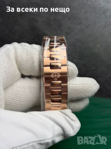 Patek Philippe Nautilus 5712 Moon Phase Rose Gold Мъжки Часовник Код Chronolux70, снимка 5 - Мъжки - 55659554
