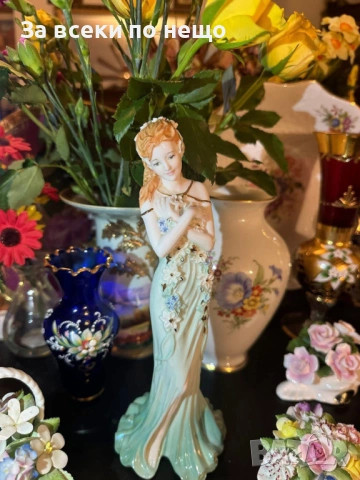 Coalport England  грациозна фигура от серията Spirits of Jewels - "Emerald" Код P2058, снимка 13 - Антикварни и старинни предмети - 53992652