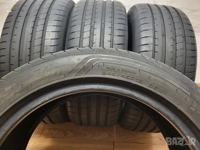 245/45/18 Goodyear 23 г. / летни гуми, снимка 8 - Гуми и джанти - 55058416