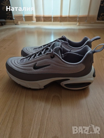 Дамски маратонки Nike, р.38.5., снимка 5 - Маратонки - 54632690